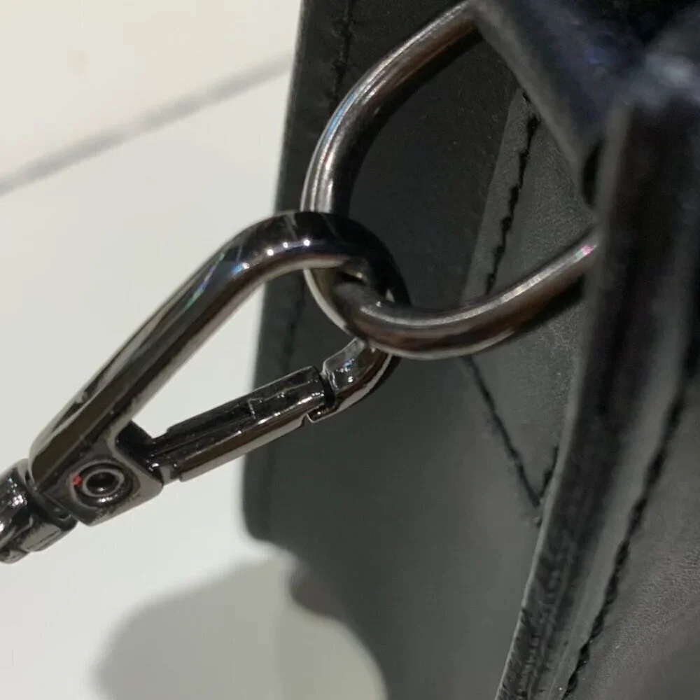 Borse in Pelle Black Studded Matte Leather Crossbody Bag w/Chainstrap
